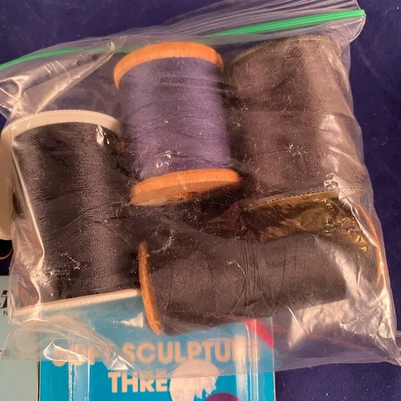 Assorted Sewing Thread Collection - Picture 6 of 6